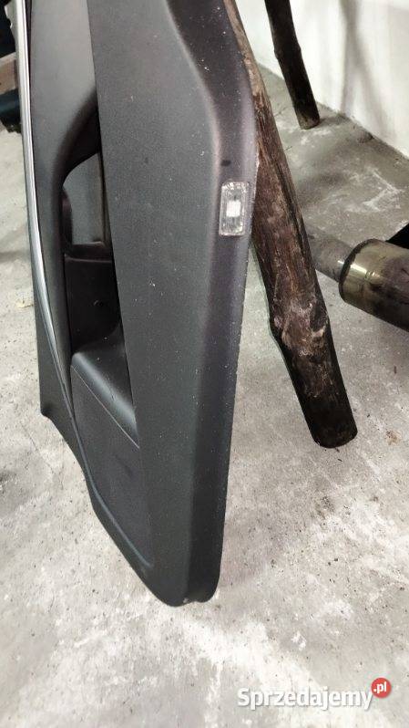 Boczek prawy przedni Volvo XC 70 polift 2013 Kozienice