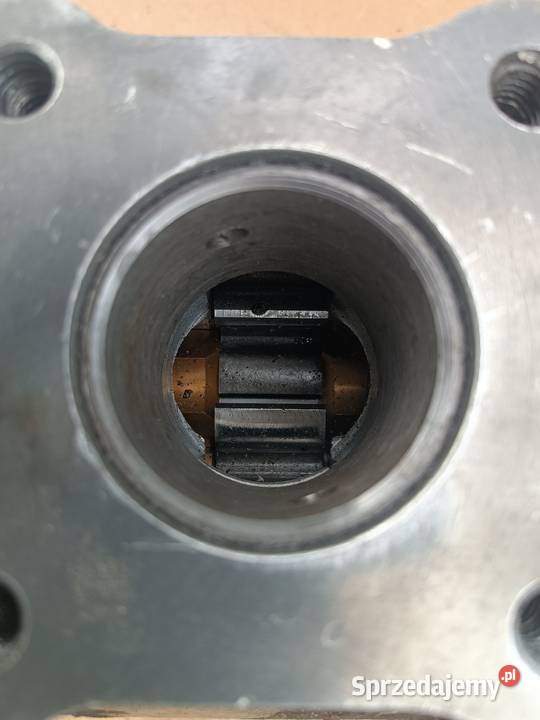 POMPA główna NSZ100 JUMZ BIAŁORUŚ hydrauliczna