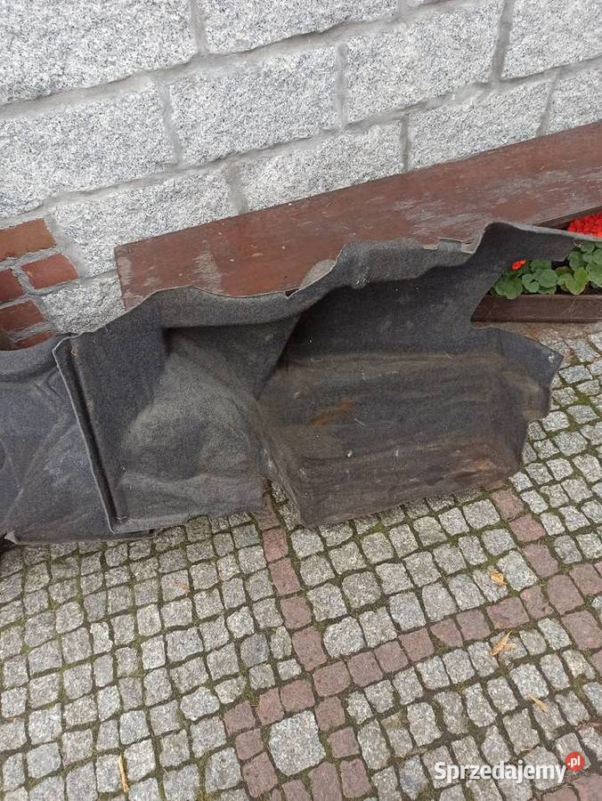 Tapicerka bagażnika mercedes w124 osobowe Gliwice