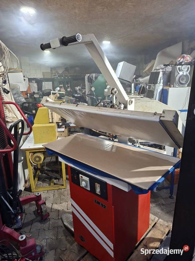 Klejarka do międzypodszewek maszyna obuwnicza Ostrowiec Świętokrzyski