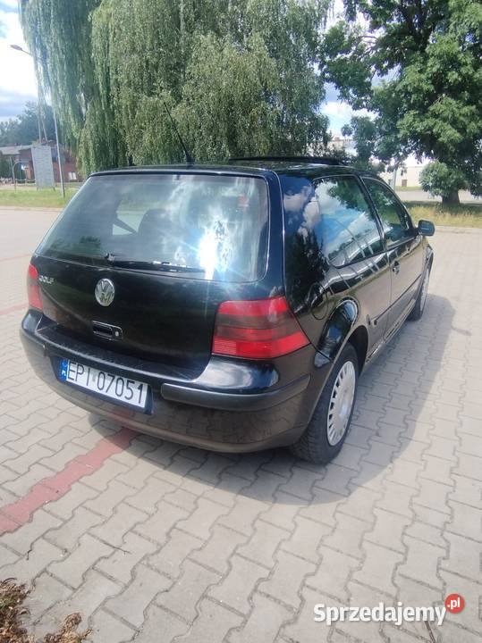 vw golf 14 nieuszkodzony Moszczenica