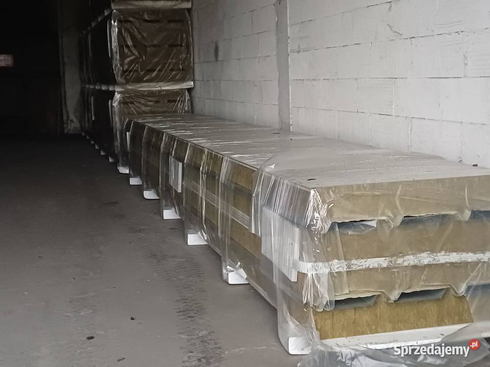 Płyta warstwowa z wełną mineralną ręki wielkopolskie