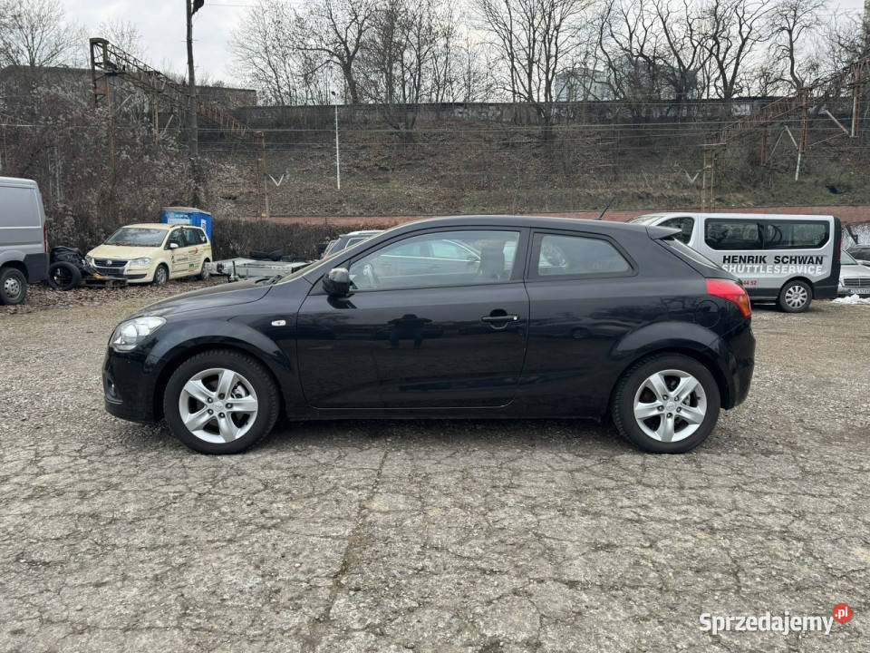 Kia Ceed wielofunkcyjna kierownica