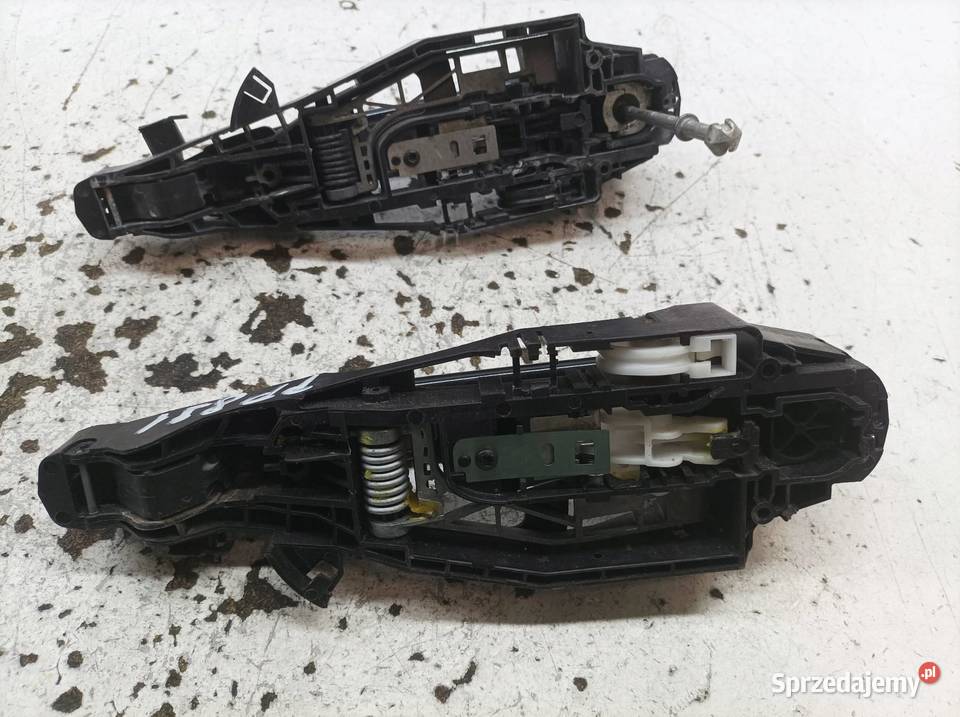 KLAMKA ZEWNĘTRZNA LEWA PRAWA PRZÓD KOMPLET KTV świętokrzyskie sprzedam