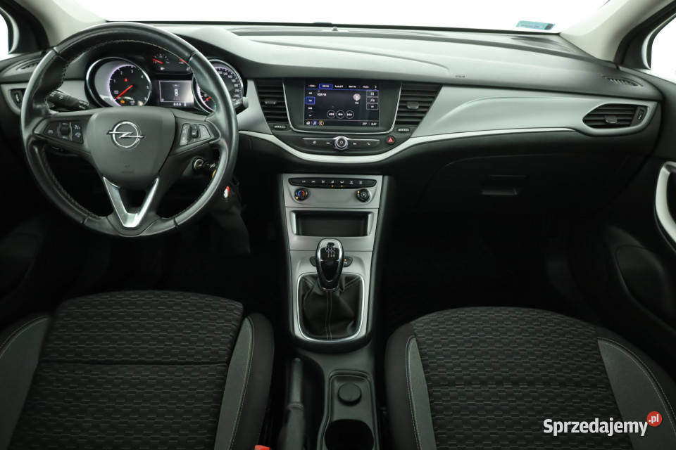 Opel Astra 15 CDTI srebrny Piaseczno