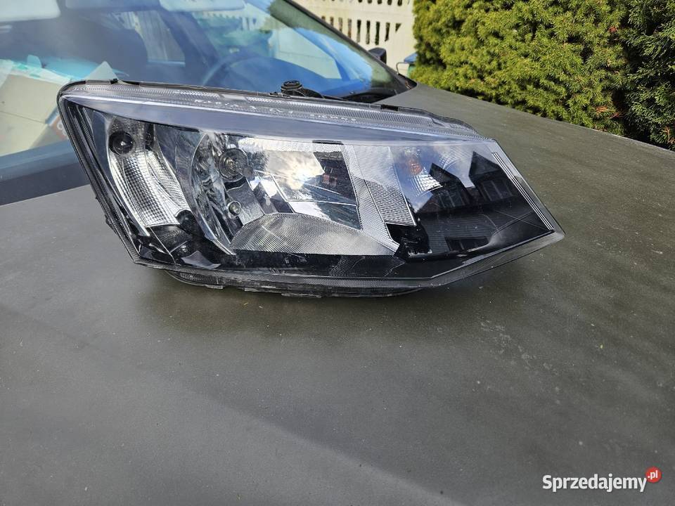 Skoda Fabia 6V0 6V1 Zderzak Przod Lampa Prawa Skawina