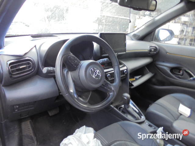 TOYOTA Yaris Cross Hybride 116H Design GK503 Rok produkcji 2022