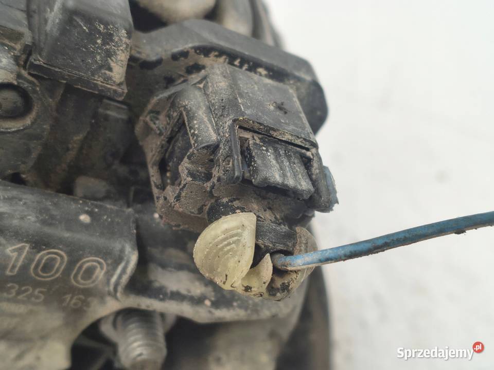 ALTERNATOR Opel Astra H Zafira B Meriva 16 16V