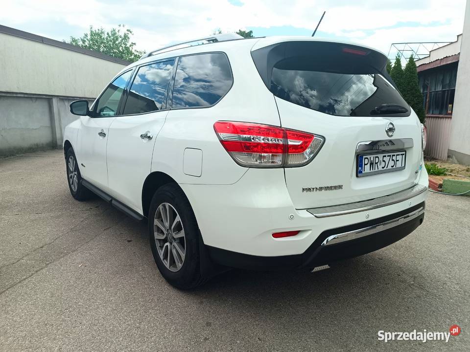 Nissan Pathainder 25 hybrid 200KM Łomianki
