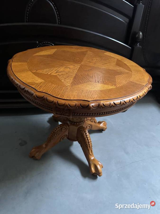 Piękny stylowy drewniany stolik ż intarsjami Sławoszewek sprzedam