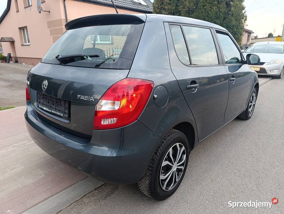 Skoda Fabia 12 benzyna 2015r 1 właściciela z benzyna śląskie Lgota-Mokrzesz