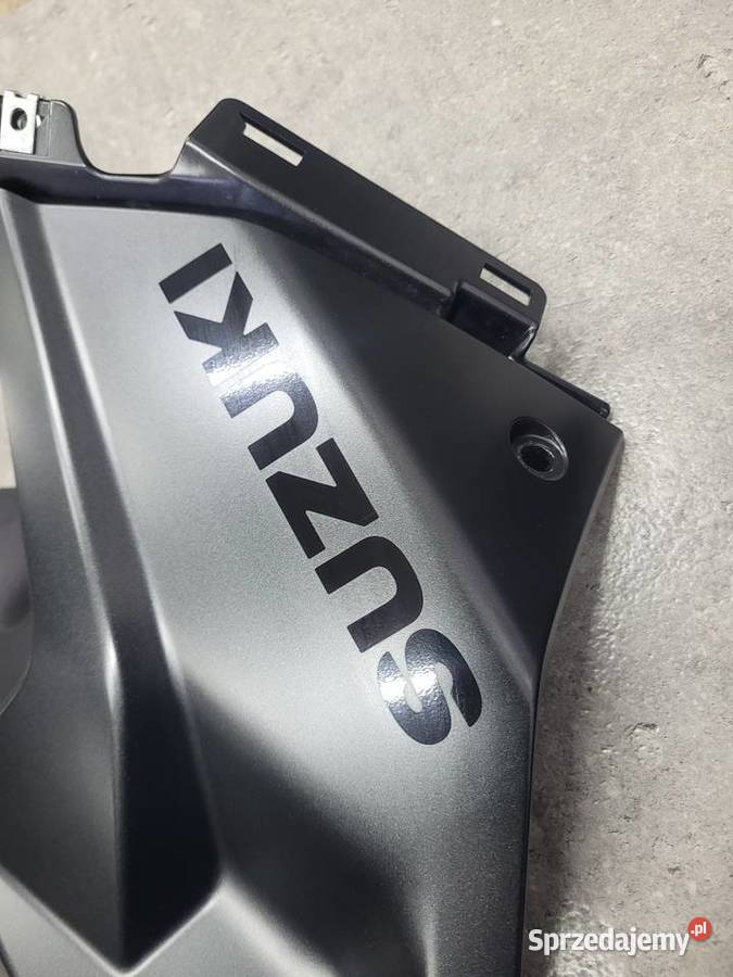 SUZUKI GSX8R GSX 8 R OWIEWKA BOK PLASTIK wielkopolskie Nowy Tomyśl