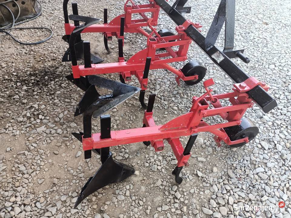 Obsypnik do ziemniaków AKPIL Maszyny uprawowe Jasło