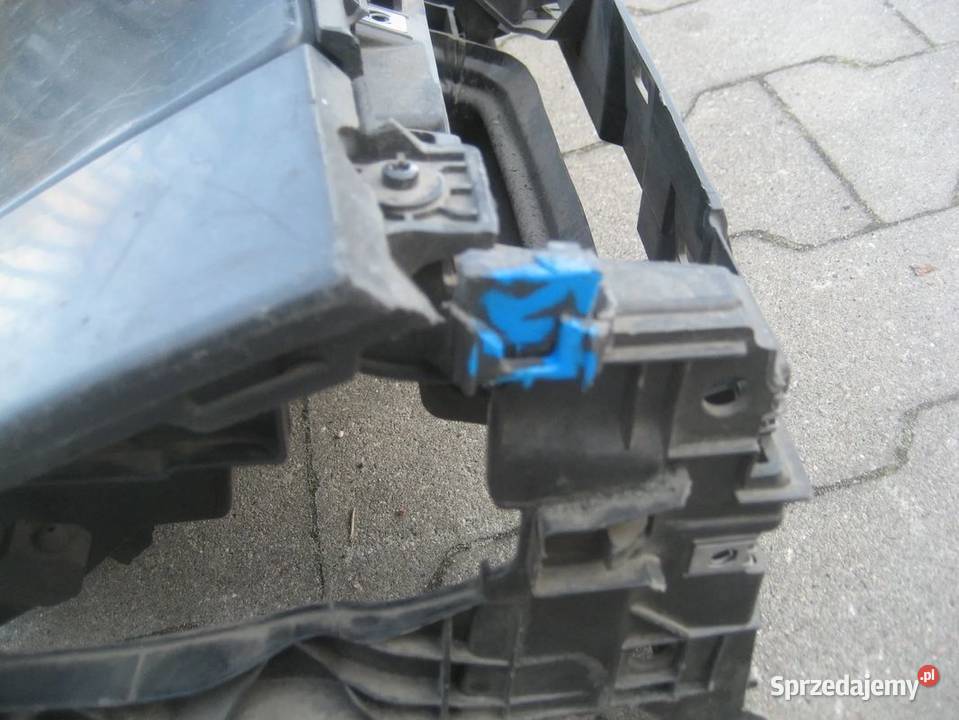 bmw 2 u06 2225r deska rozdzielcza konsola dół Rakoniewice