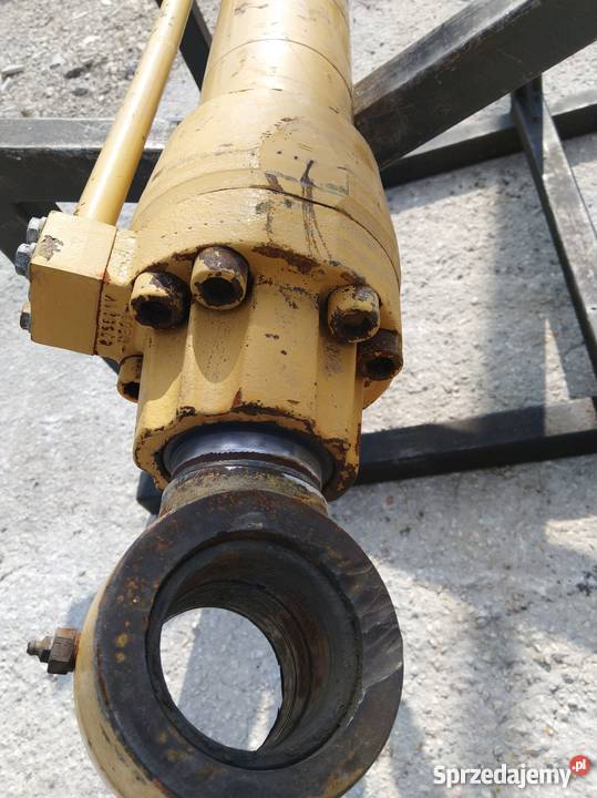 Siłownik Cat Caterpillar 318 320 312 315 316 322 Pozostałe Kielce