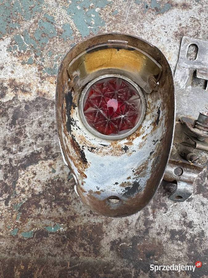 Iz49 oryginalna lampka STOP Tylna Części i akcesoria motocyklowe