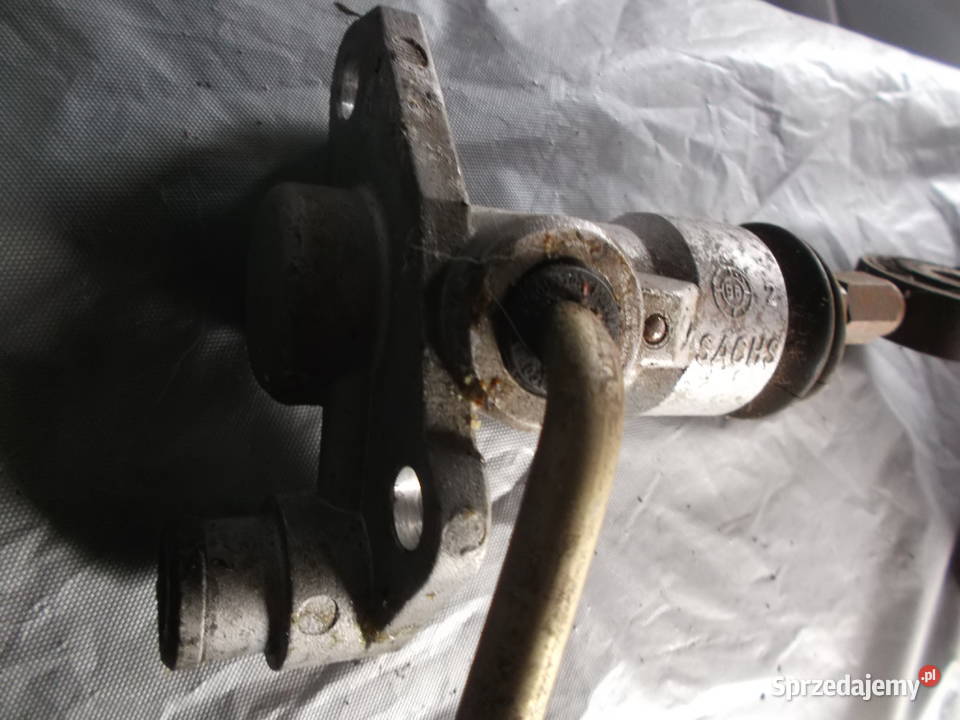 AUDI A4 B5 ORYGINALNA POMPA SPRZĘGŁA 8D1 721 401 Części Świerzawa sprzedam