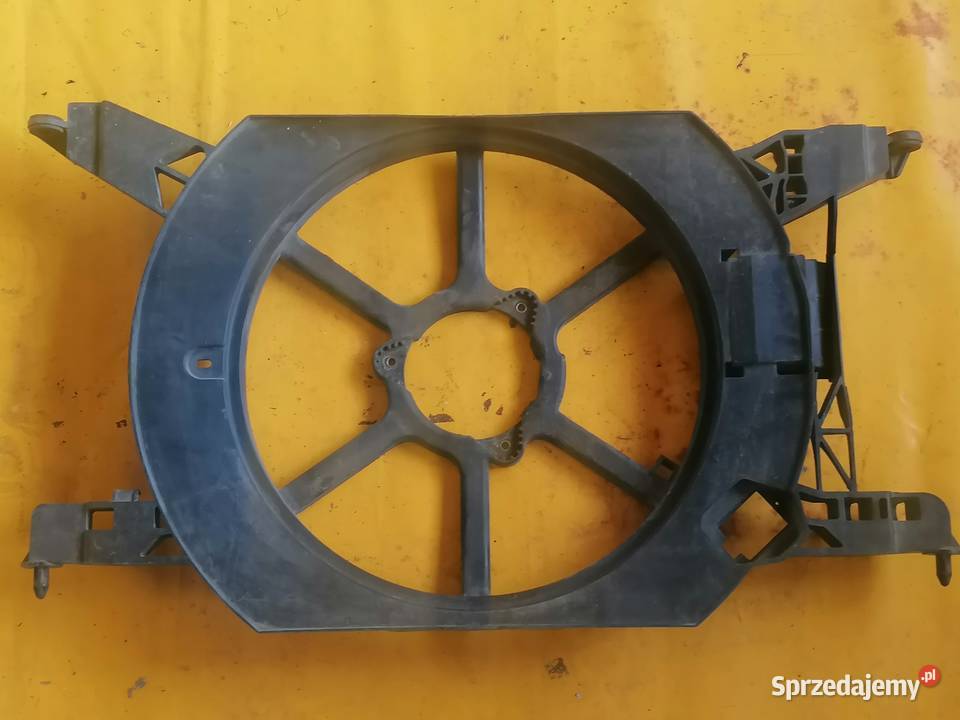 obudowa wentylatora chłodnicy Renault Laguna 1 łódzkie Piotrków Trybunalski