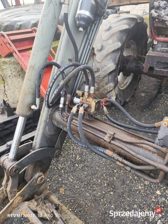 Tur ładowacz czołowy Agram case 4 cylindry seria łódzkie Ktery