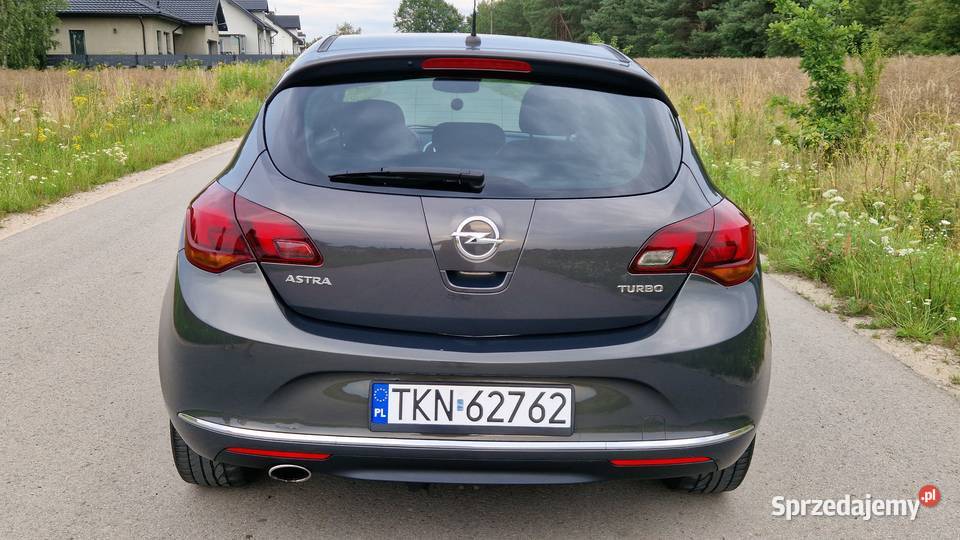 Astra j 14 t cosmo skóry Oryginał lakier Serwis świętokrzyskie sprzedam