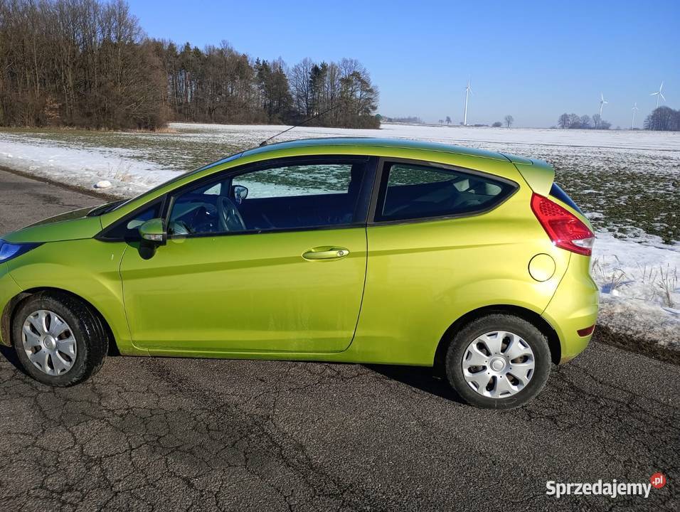 Sprzedam Forda Fiestę 2009r 2/3 Fiesta Strzebiń