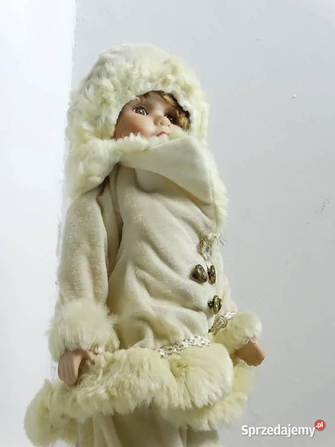 Sygnowana lalka porcelanowa 2f206 Zimowa edycja Biłgoraj