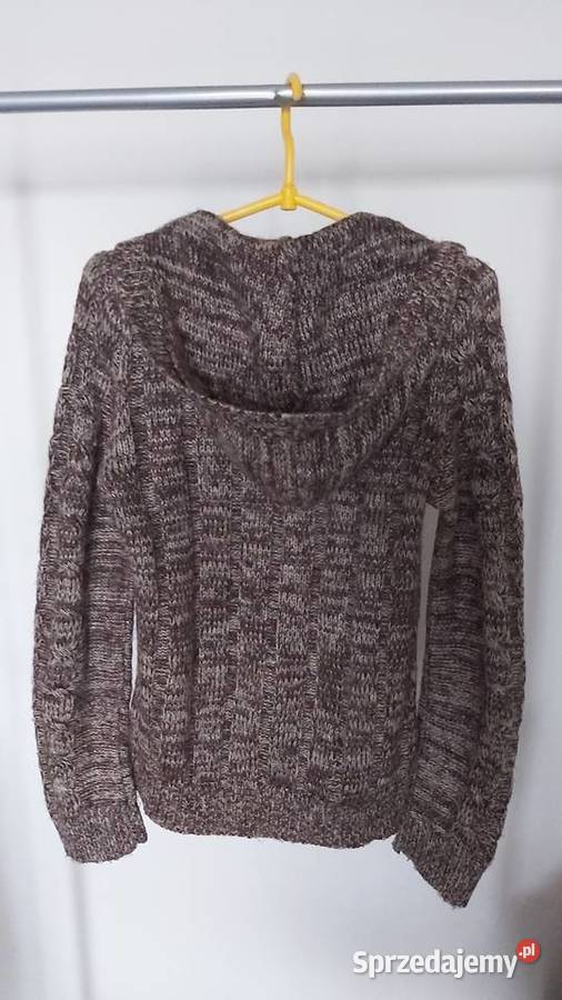 Sprzedam sweter z kapturem z kruszonką na środku Rozmiar 36(S) Lublin