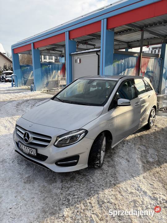 Mercedes B klasa Automat Rok produkcji 2017 mazowieckie Warszawa