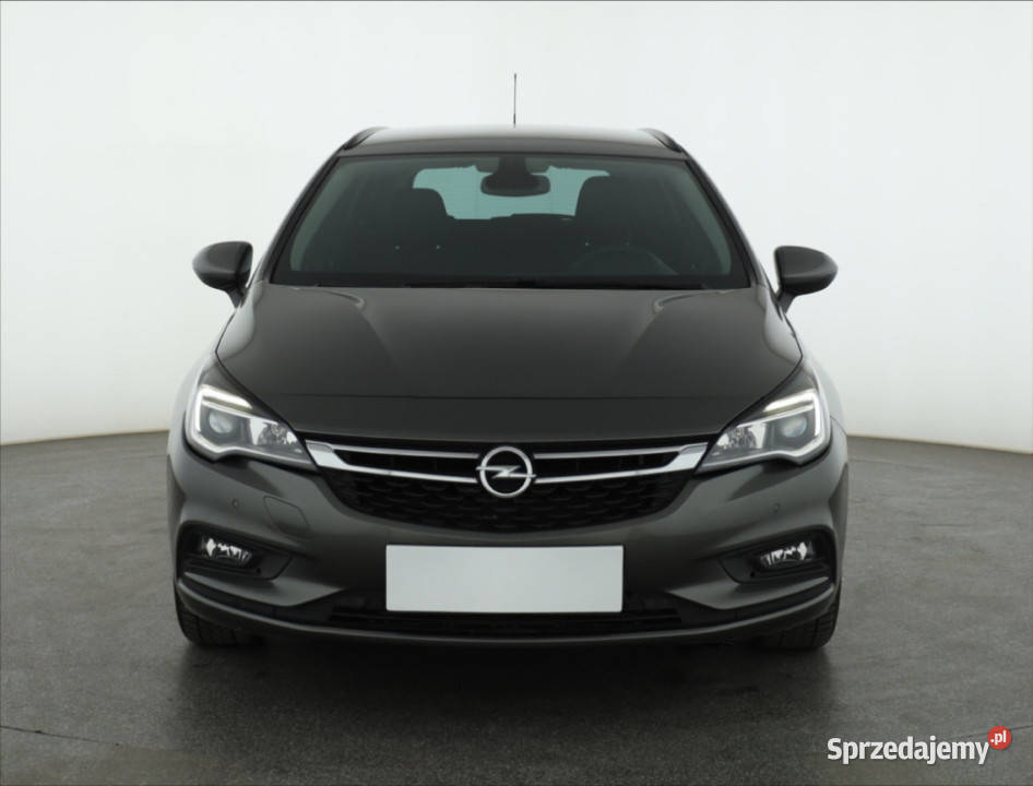 Opel Astra 14 T wielofunkcyjna kierownica