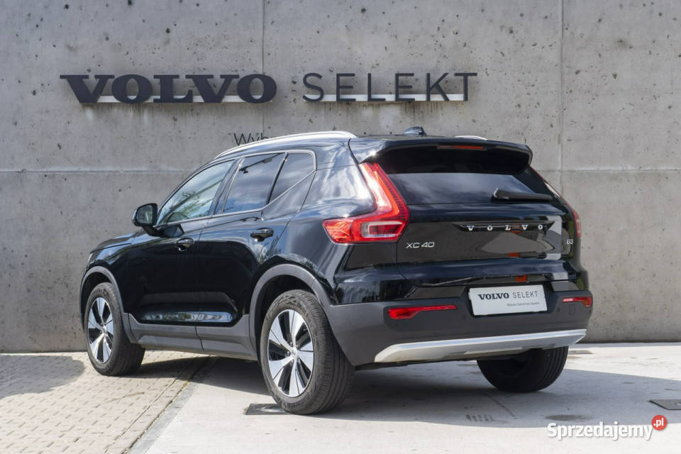 Volvo XC 40 Volvo XC40 B3 163 FV23 Podgrzewane Łódź sprzedam