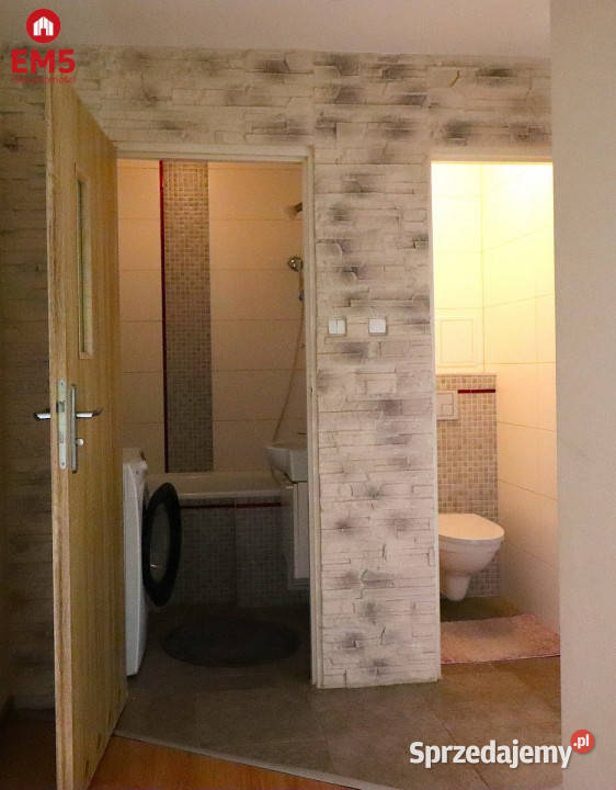 sprzedaży mieszkania 48m2 3pokojowe Suwałki balkon