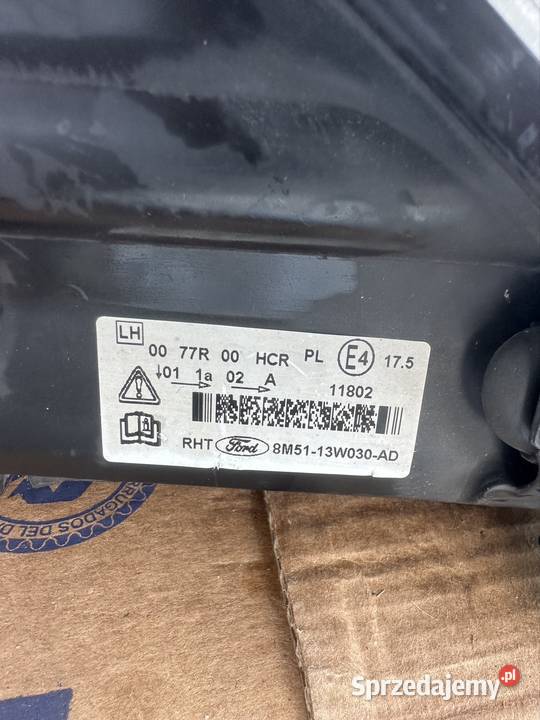 Lampa przednia lewa Ford Focus MK2 8M5113W030AD
