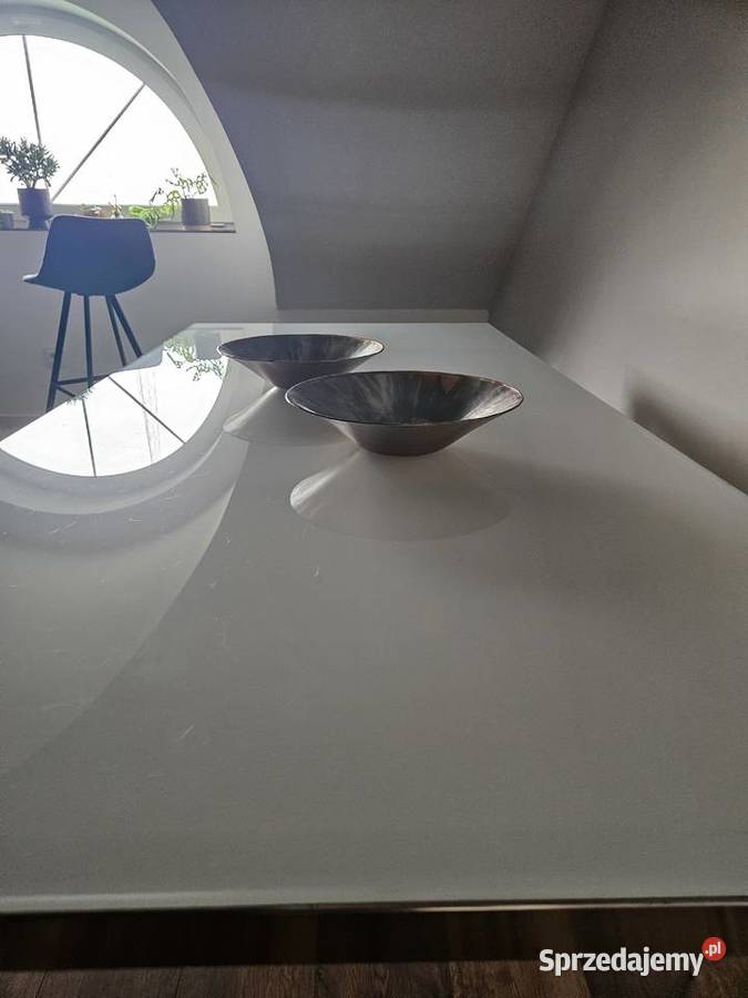 Duży stół IKEA TORSBY Białe Szkło Aluminium Dom i Ogród Biórków Mały