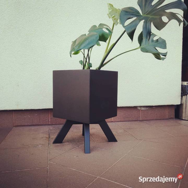 Doniczka metalowa nowoczesna Belsoo czarny Dekoracje i ozdoby Warszawa sprzedam