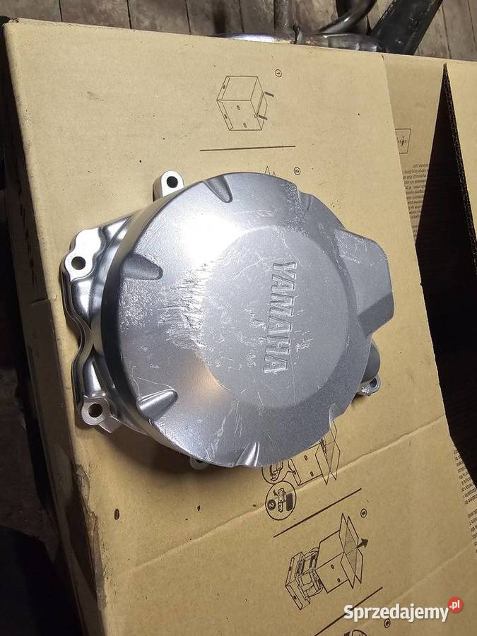 Yamaha FZ6 pokrywa dekiel osłona silnika lewa Jelenia Góra