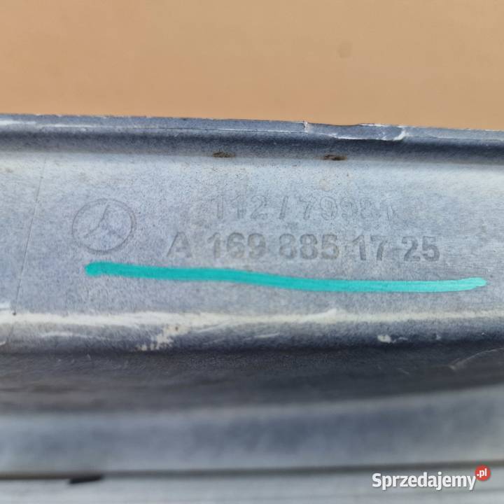 MERCEDES AKLASA W169 ZDERZAK TYŁ CHROM BEZ PDC Zderzaki Bieleń