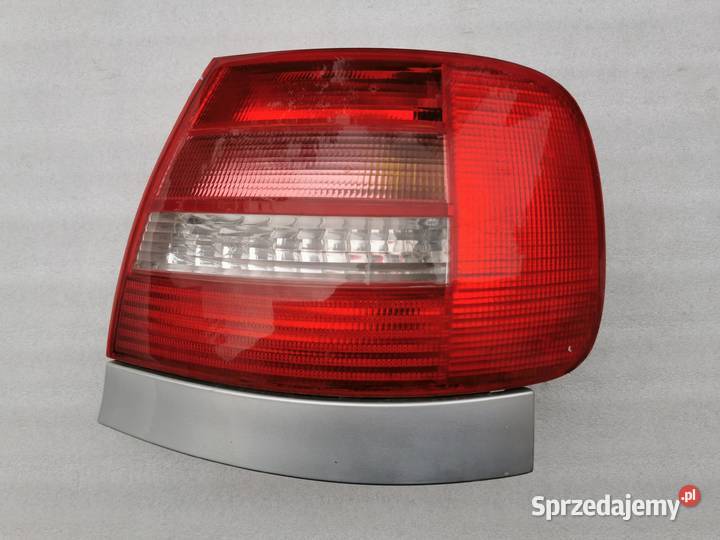 Lampa Prawy Tył Tylna Prawa Audi A4 B5 Sedan