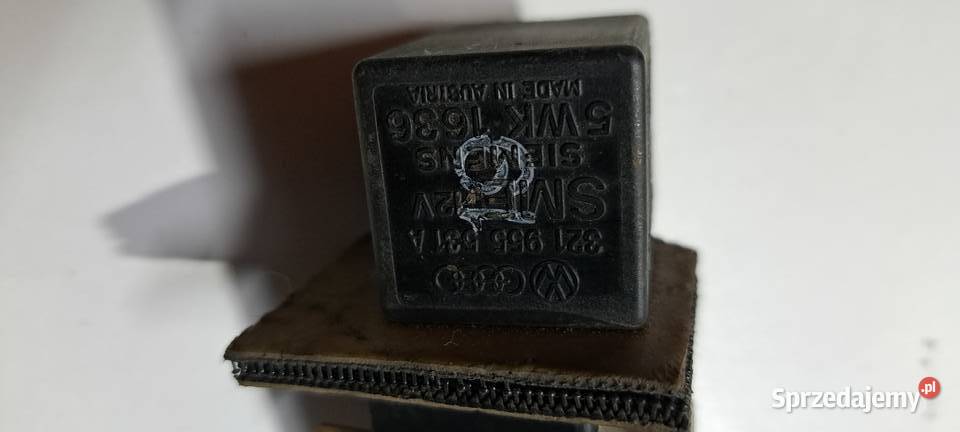 Przekaźnik świateł przeciwmgłowych VW Passat B2 osobowe Luzino sprzedam