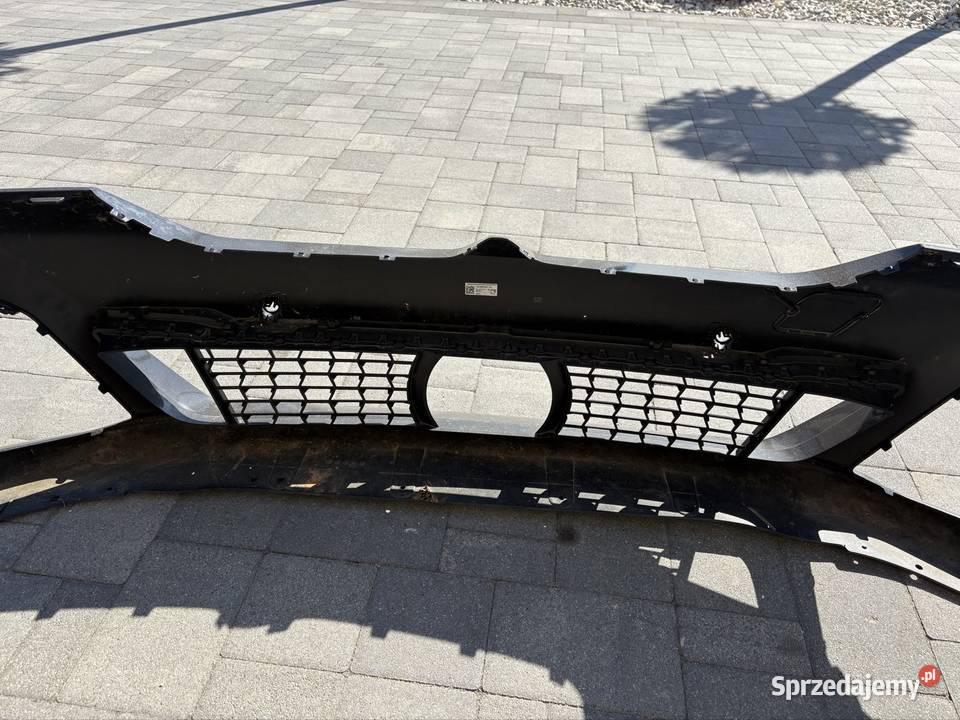 Przedni zderzak BMW G30 G31 Lci USA Ceków