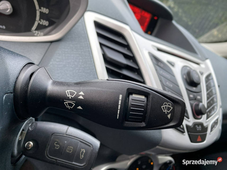 Ford Fiesta Niski oryginalny przebieg Mk7 2008 ogrzewanie postojowe Poznań