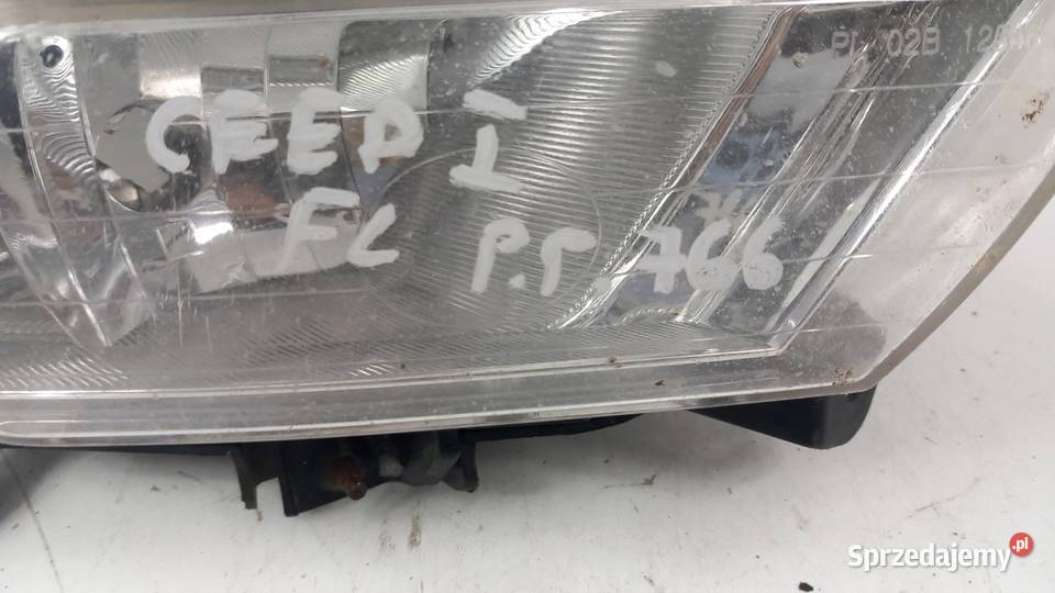 KIA CEED I LIFT HALOGEN PRAWY ZDERZAK PRZÓD