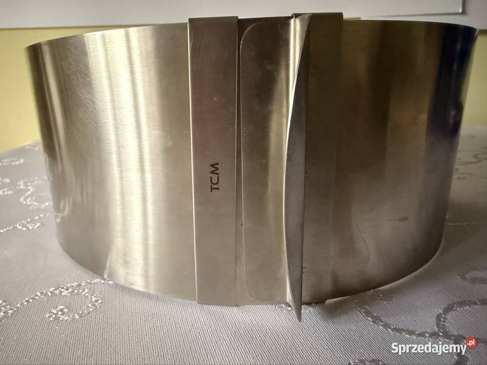 Regulowany rant cukierniczy TCM ze stali Czerwionka-Leszczyny