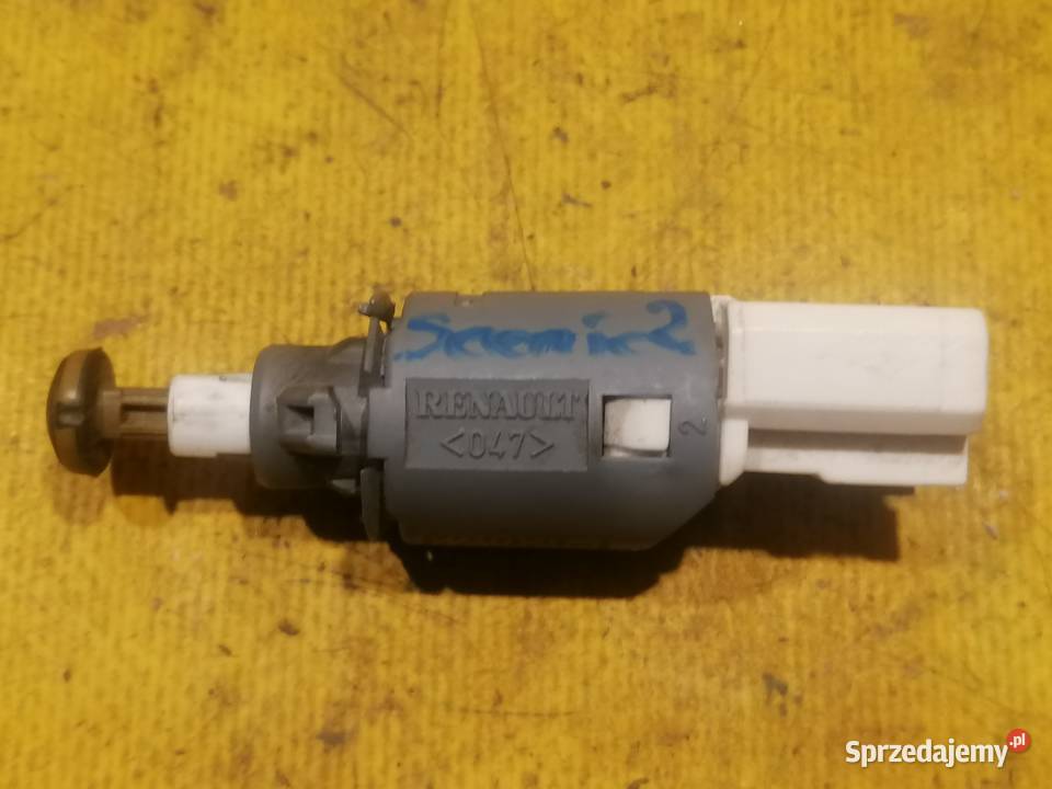 przycisk przełącznik 4pin 8200168238 Renault