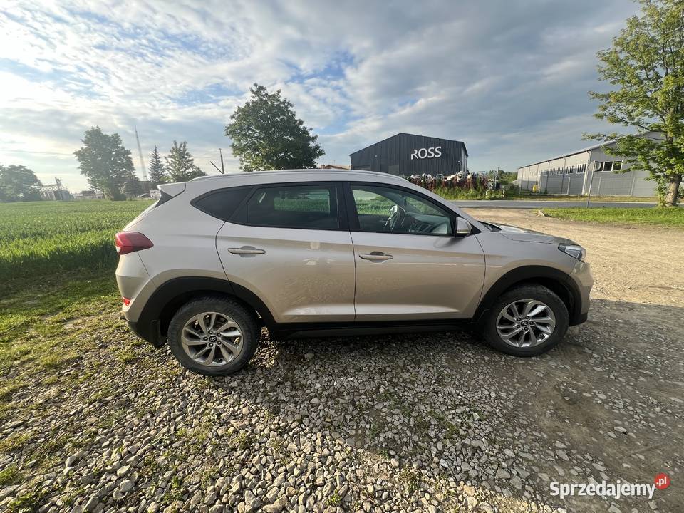 Hyundai Tucson 16 2017r Polski Salon kurtyny powietrzne Tucson Miejsce Piastowe