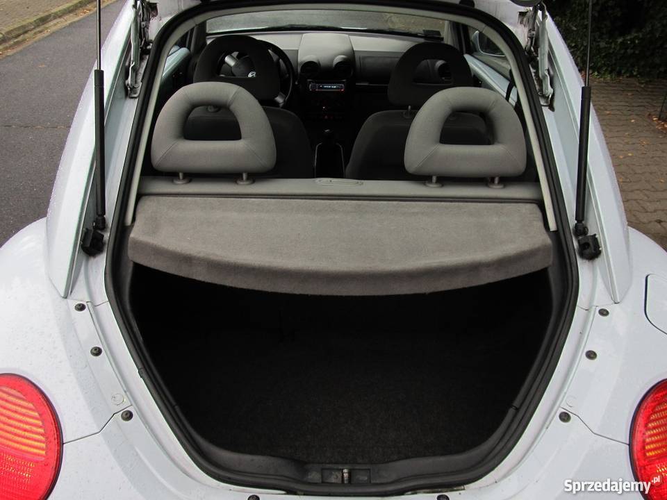 Nieuszkodzony Volkswagen Beetle 2001 Samochody osobowe
