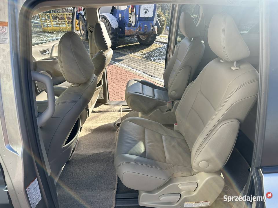 Toyota SIENNA XLE AWD 2017r 35 V6