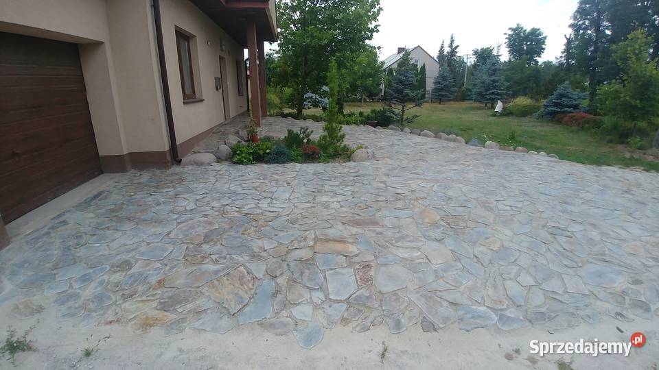 łupek na podjazd podjazd z kamienia oczko wodne dolnośląskie Księżyce