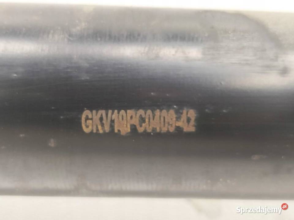 WAŁ NAPĘDOWY 30 TDI 240 VW Volkswagen Touareg I