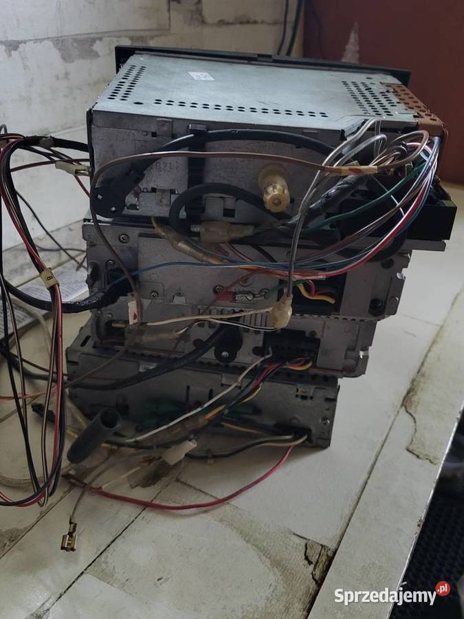 Radia samochodowe Kamery samochodowe Jędrzejów