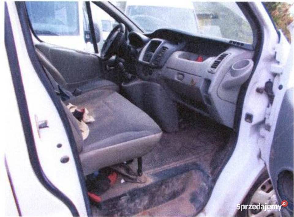 Syndyk sprzeda auto ciężarowe marki Opel Vivaro 1995cm3 Motoryzacja Zamość